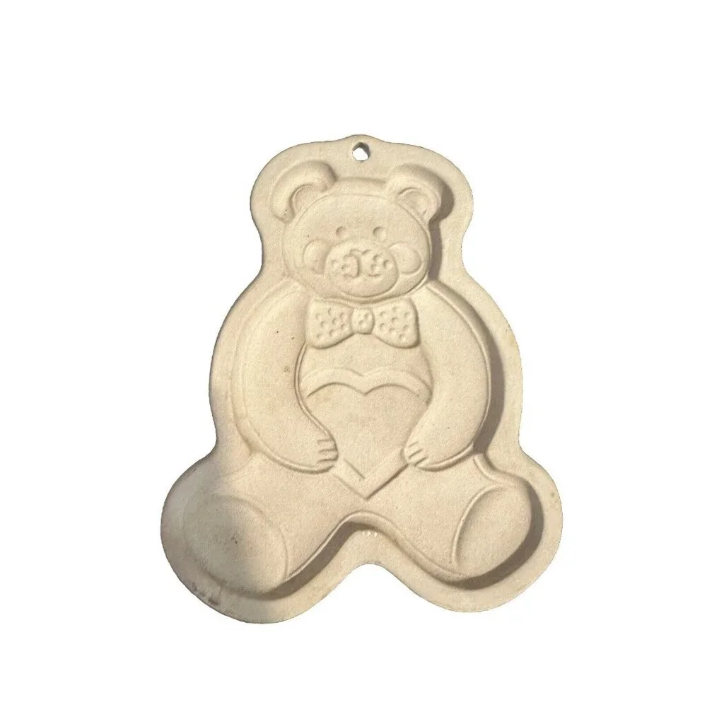 The Pampered Chef Teddy Bear Cookie Mold Vintage 1991 Tan Heart‎ Stoneware